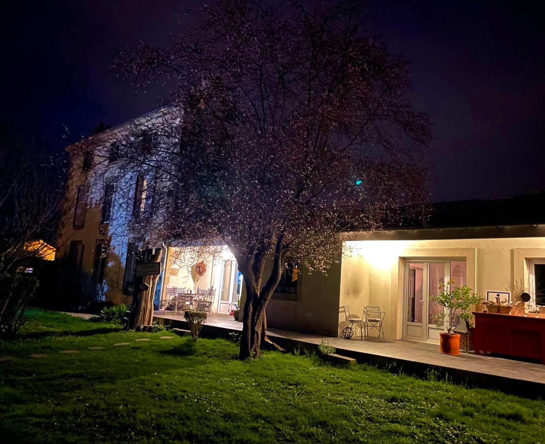 Bed and Breakfast Chez Guilem Saint-Maixent-lʼÉcole Esterno foto