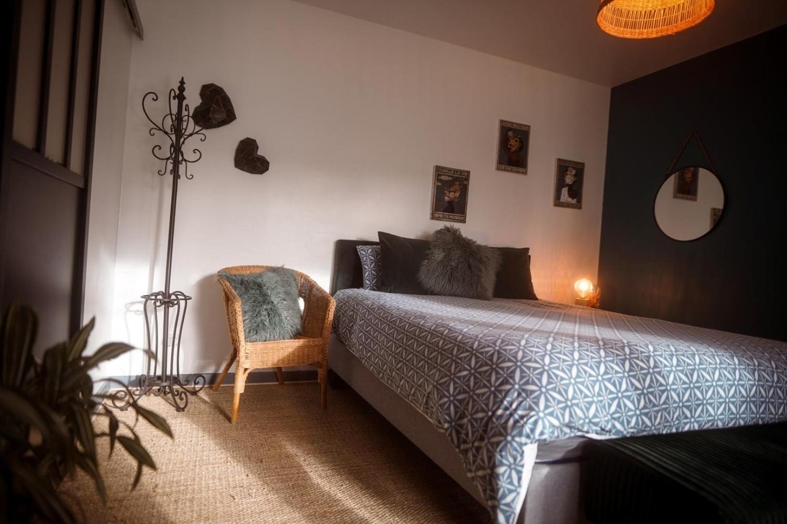 Bed and Breakfast Chez Guilem Saint-Maixent-lʼÉcole Esterno foto