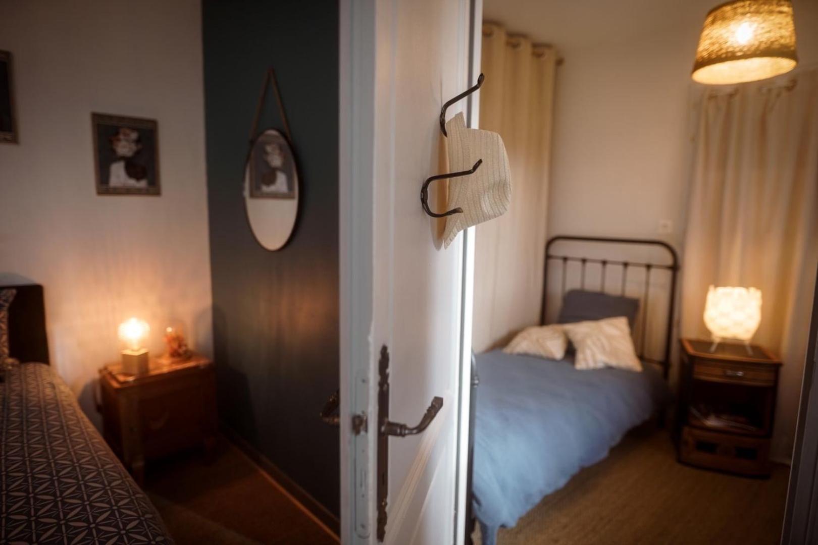 Bed and Breakfast Chez Guilem Saint-Maixent-lʼÉcole Esterno foto